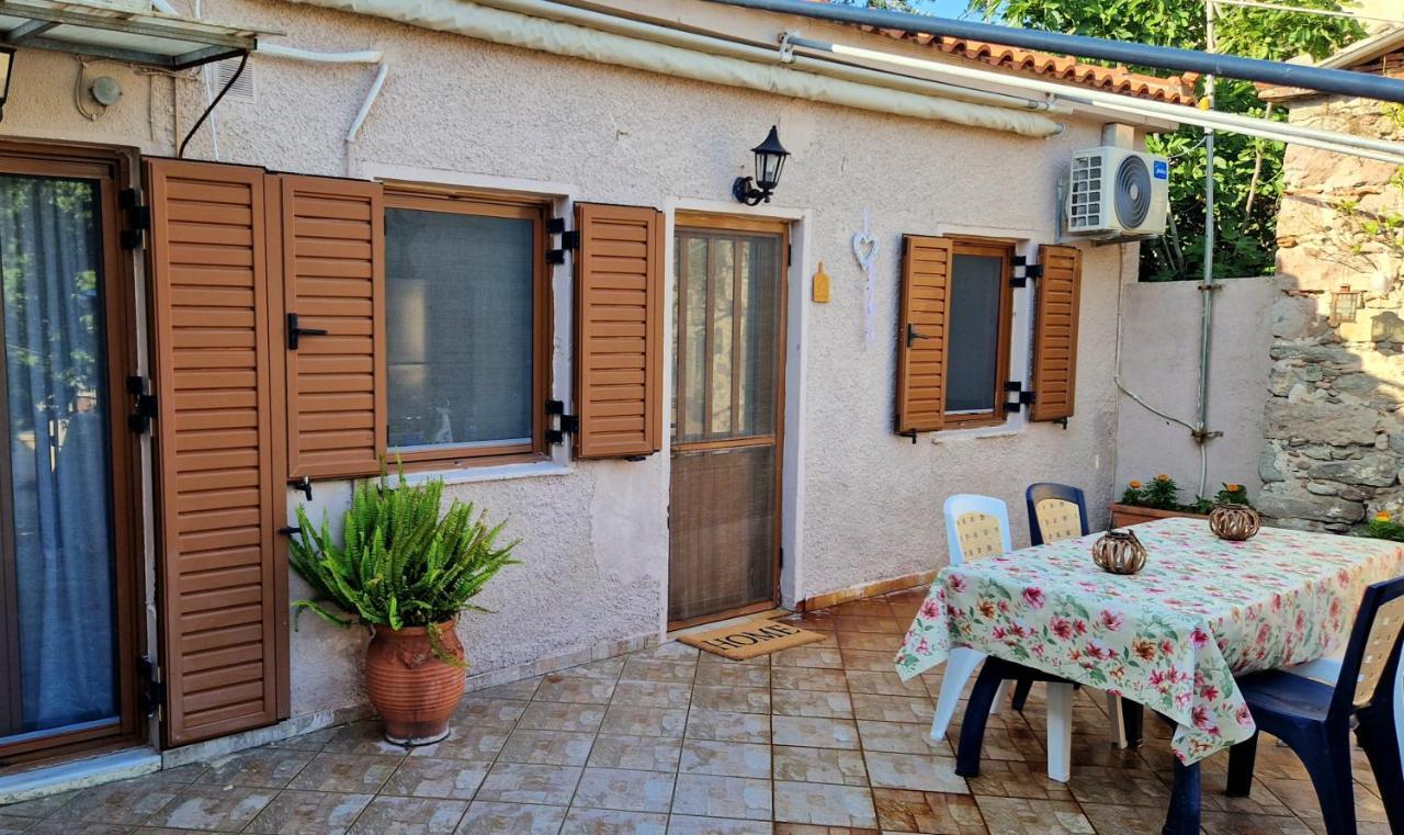 Afroditi'S 2 Eresos  Exterior photo